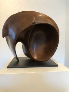 Oval Edge